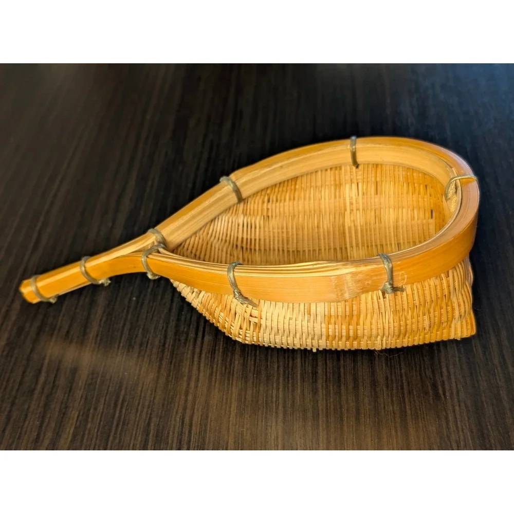 Vintage Hand‎ Woven Bamboo Scoop Basket Teardrop Shape Natural Wood Decor